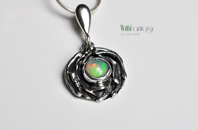 Iskra ( wisiorek) - obrazek 2