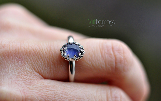 Royal holdkővel - Image 4