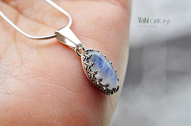 Royal holdkővel IV - Image 2