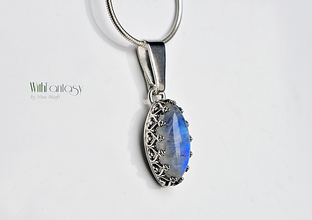 Royal holdkővel IV - Image 5