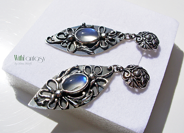 Éjszaka a kertben (hold kő)