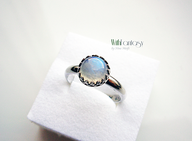 Royal holdkővel - Image 2