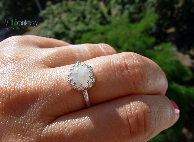 Royal holdkővel - Image 2