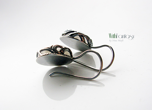 Moon In The ílace - Image 5