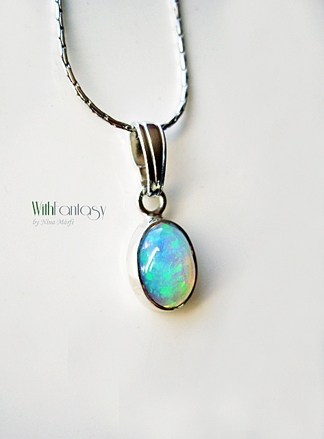 Opal pendant