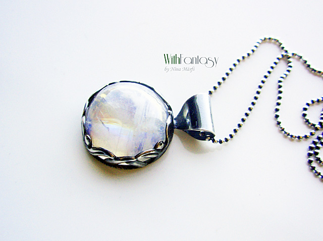 Moon In The lace (pendant) - Image 2