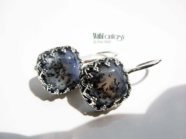 In the mist (earrings)