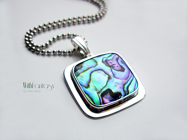 Square with paua shell - Image 2