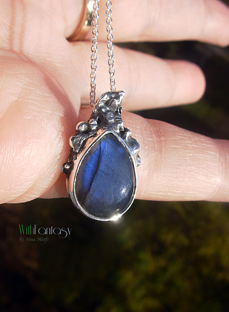 Night in the garden II - Image 3