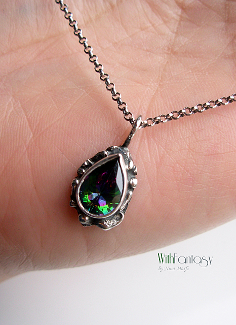 Night in the garden IV - Image 4