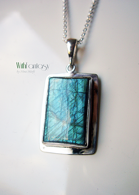 Geometria with labradorit