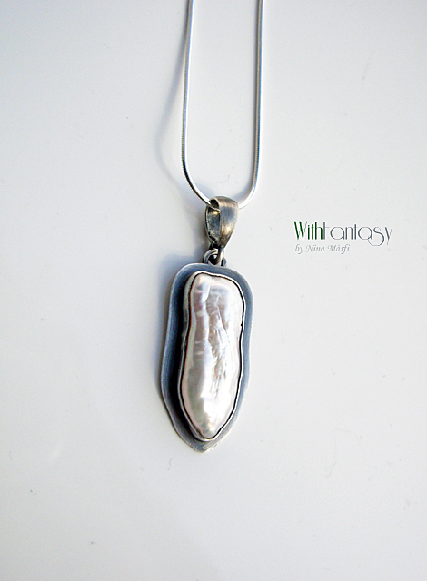 White pearl pendant - Image 4