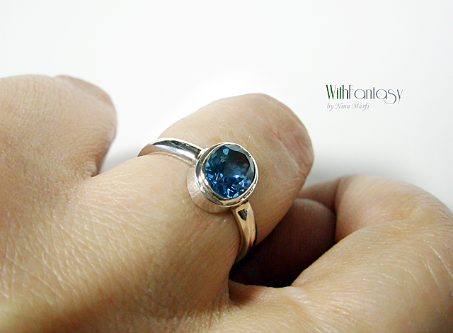 London Blue - Image 6