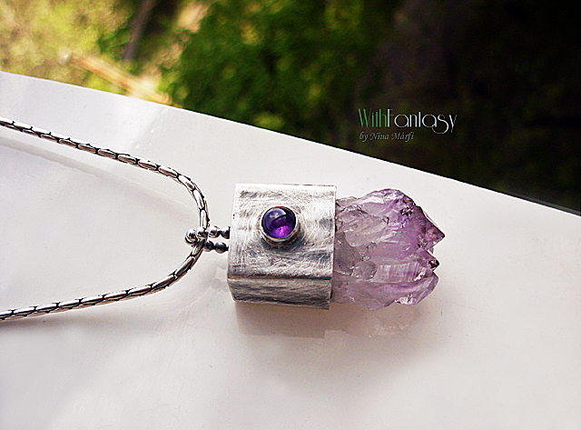 Rocky with amethyst - Image 6