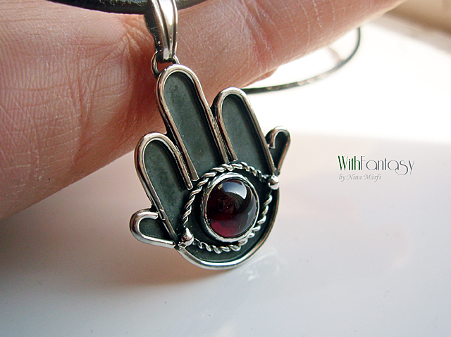 Hamza with garnet - Image 6