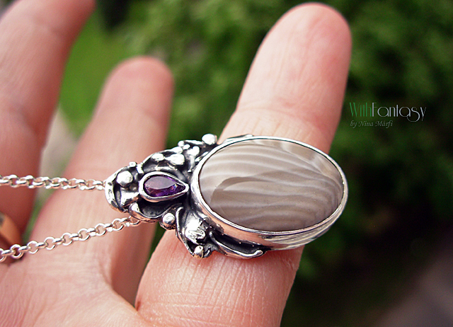 Night in the garden XIII (myaklánc)