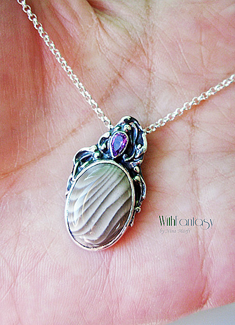 Night in the garden IVX - Image 3