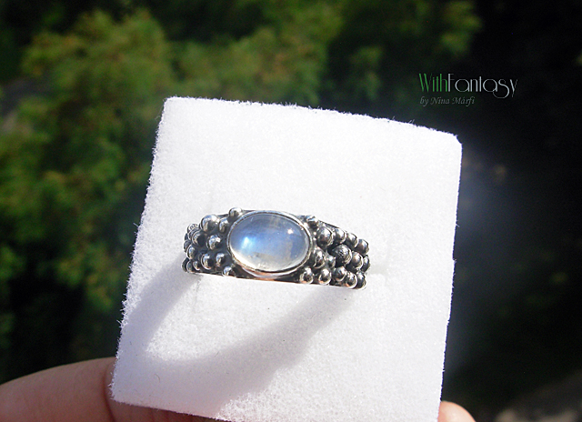 Grapes with moonstone II - Image 6