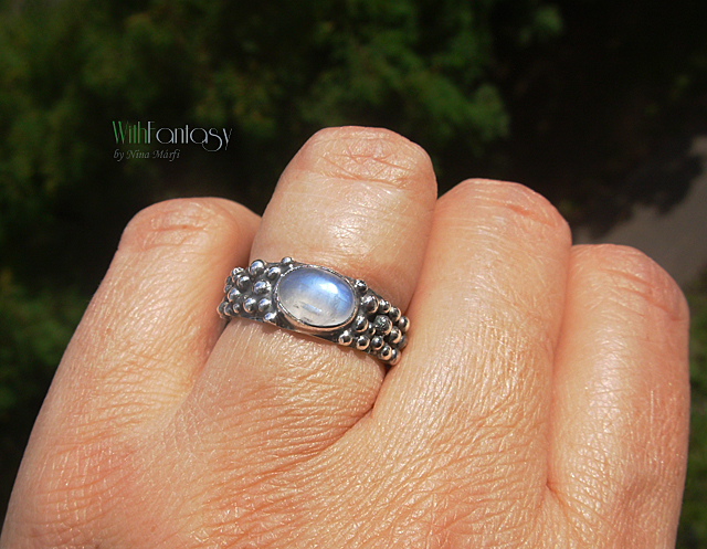 Grapes with moonstone II - Image 5