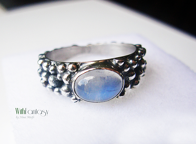 Grapes with moonstone II - Image 2