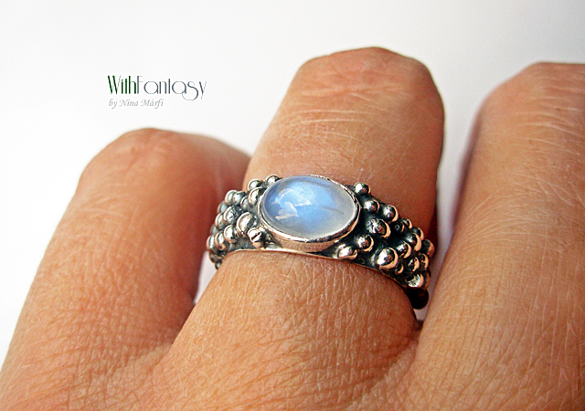 Grapes with moonstone II - Image 4