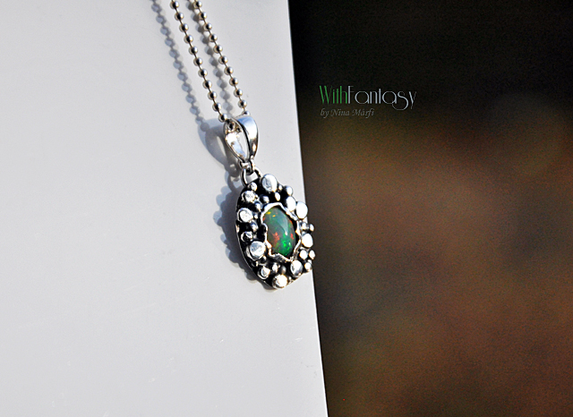 Császárné opállal - RENDELHETŐ