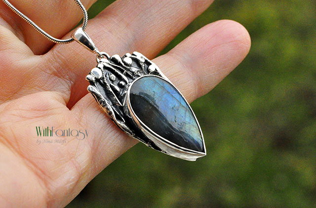 Noc w ogrodzie ( labradoryt) - obrazek 5