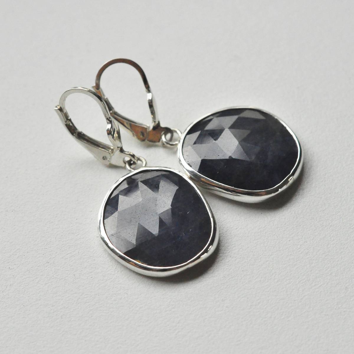 Chmurne z szafirami - obrazek 10