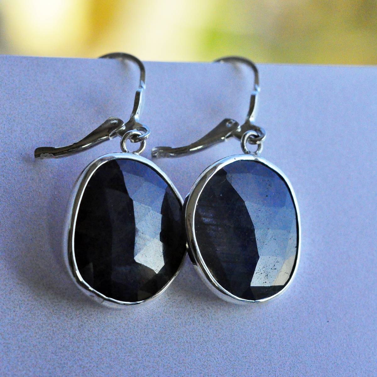 Chmurne z szafirami - obrazek 14