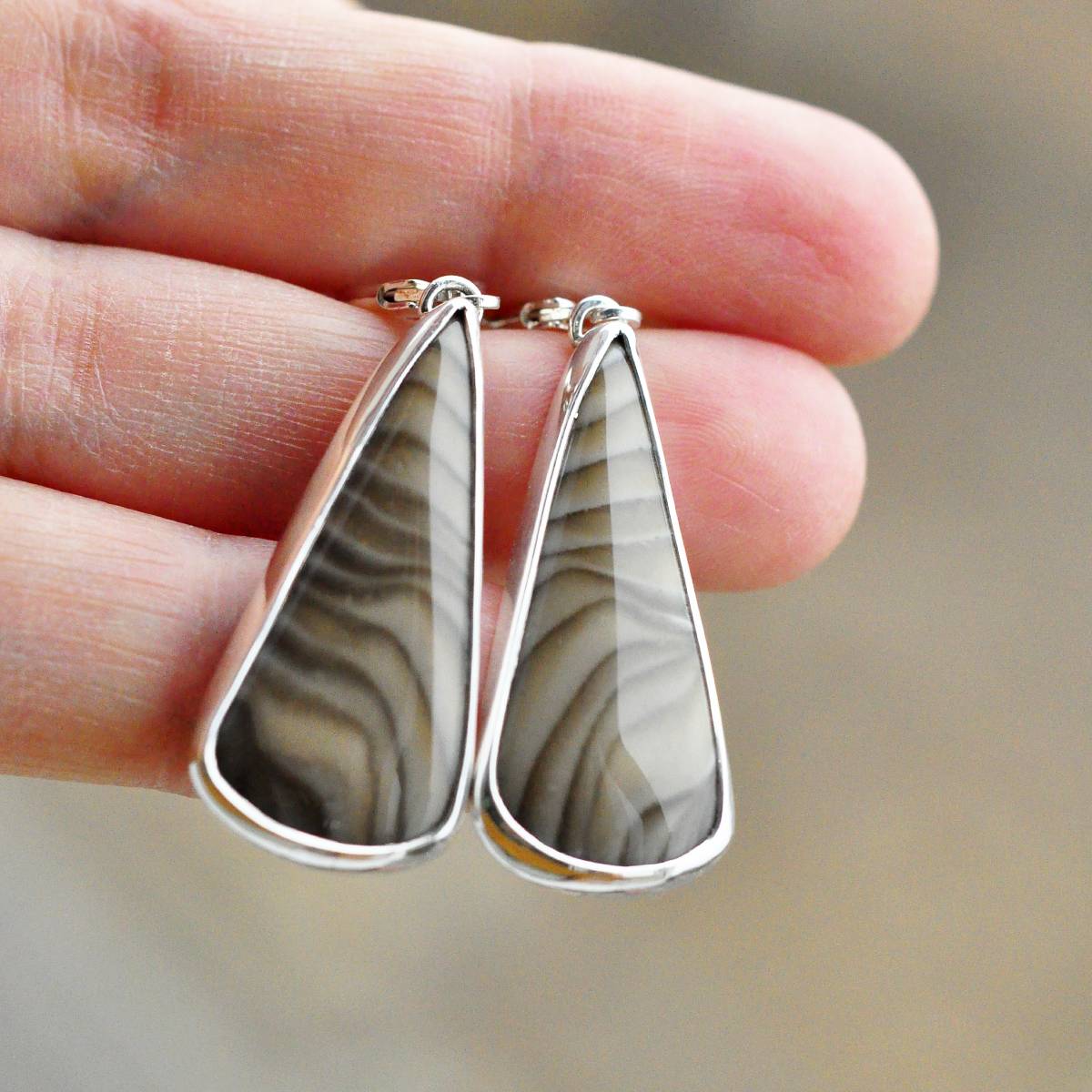 Kolczyki z krzemieniem pasiastym - obrazek 3